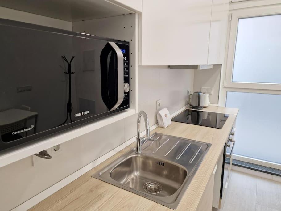 Seco Calle, Precisos Loft Super Equipado Cerca De Metro Pacifico Madrid Ngoại thất bức ảnh