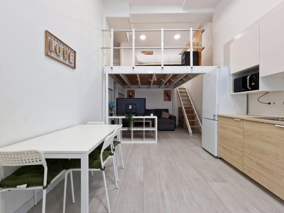 Seco Calle, Precisos Loft Super Equipado Cerca De Metro Pacifico Madrid Ngoại thất bức ảnh